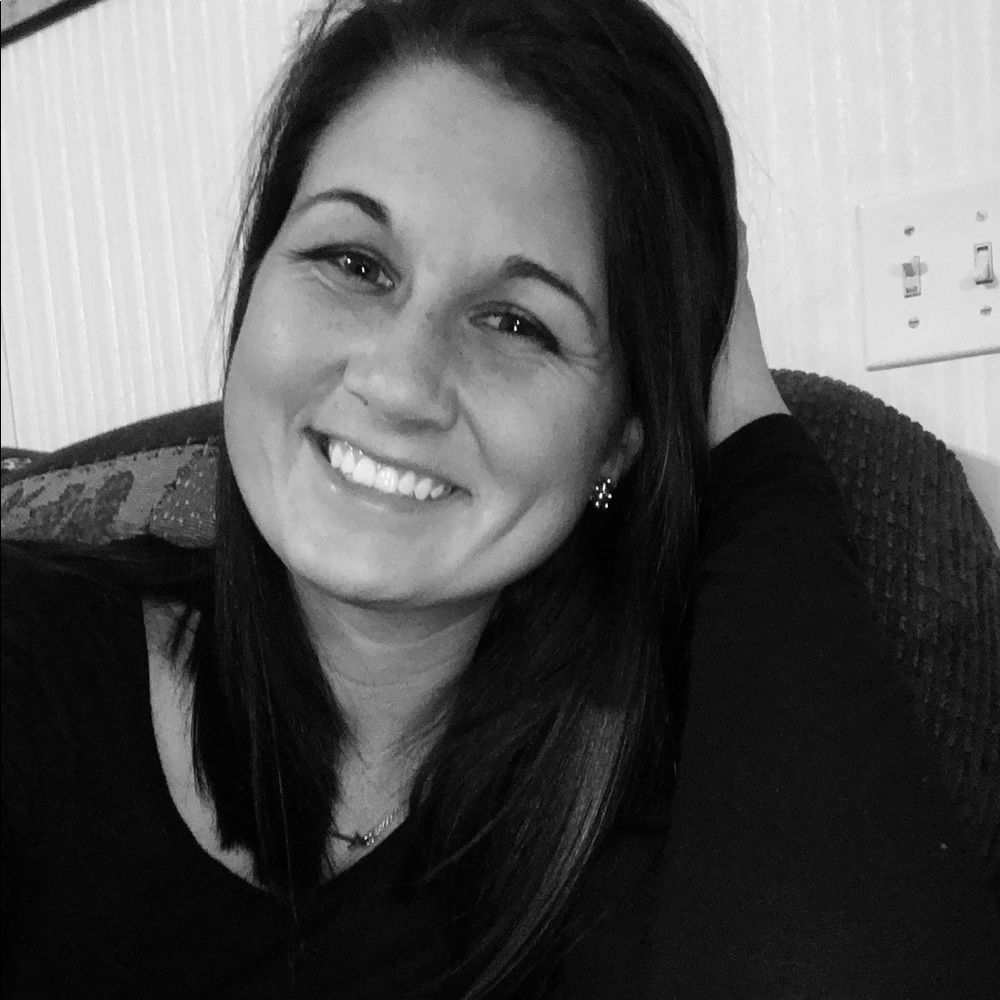 Meet your Posher, Kayla